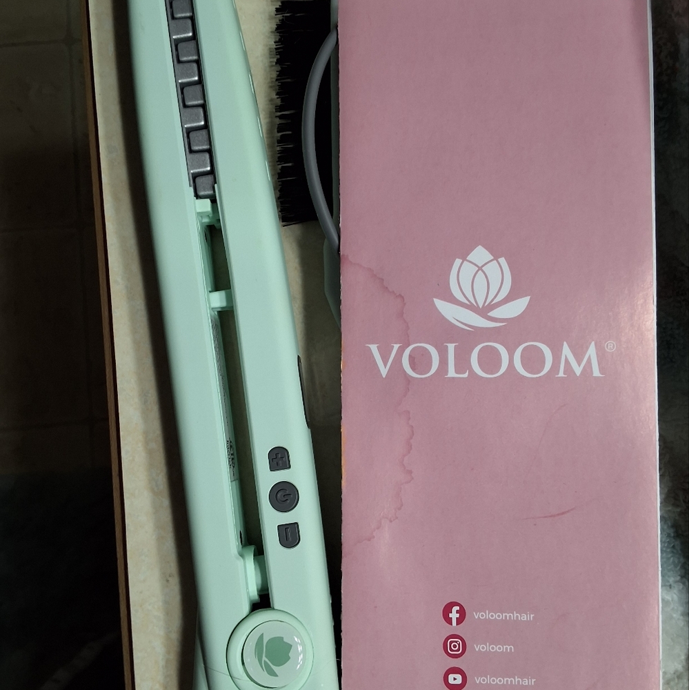 VOLOOM